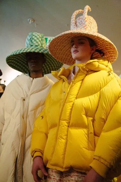 1646026963727935.jpg 5.jpg